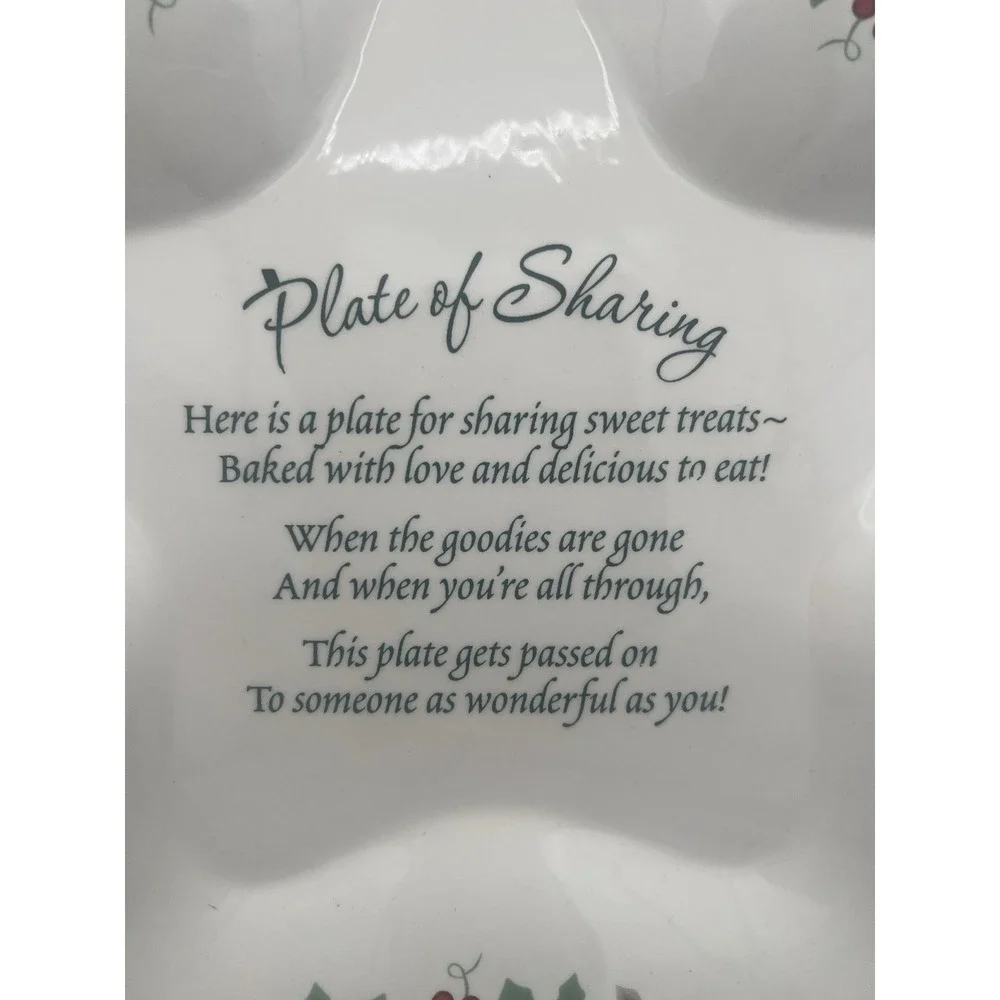 Pfaltzgraff Winterberry Star Shaped‎ Plate Of Sharing for Gifting with Treats